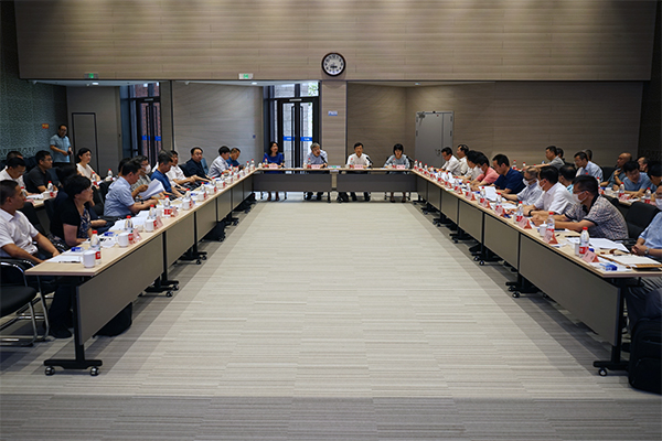 沈陽分院舉辦第35期所級領導干部暑期學習班會議