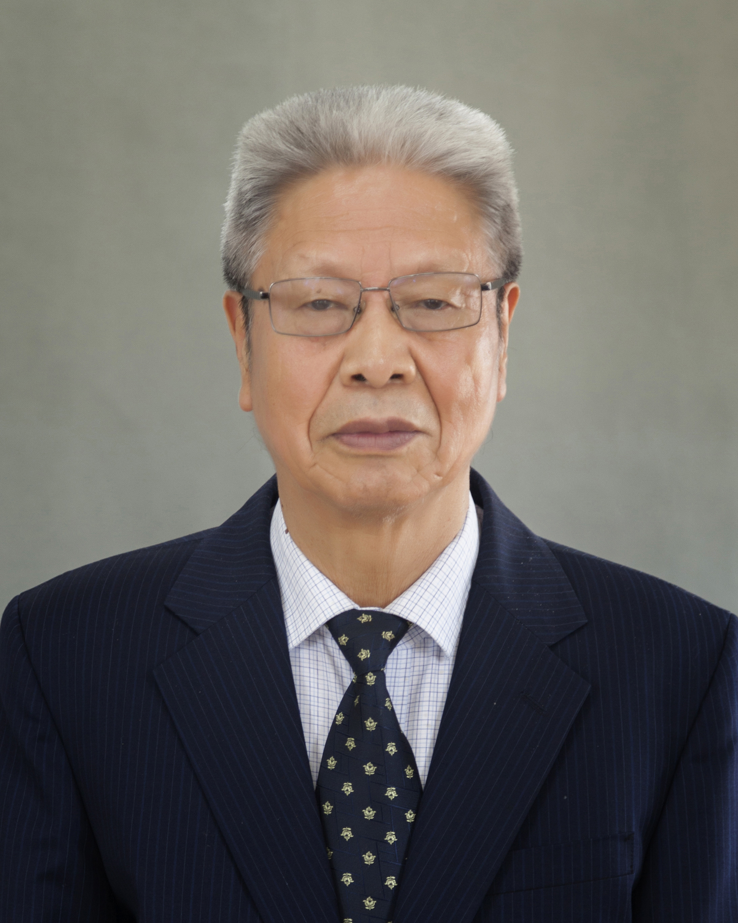衣寶廉院士